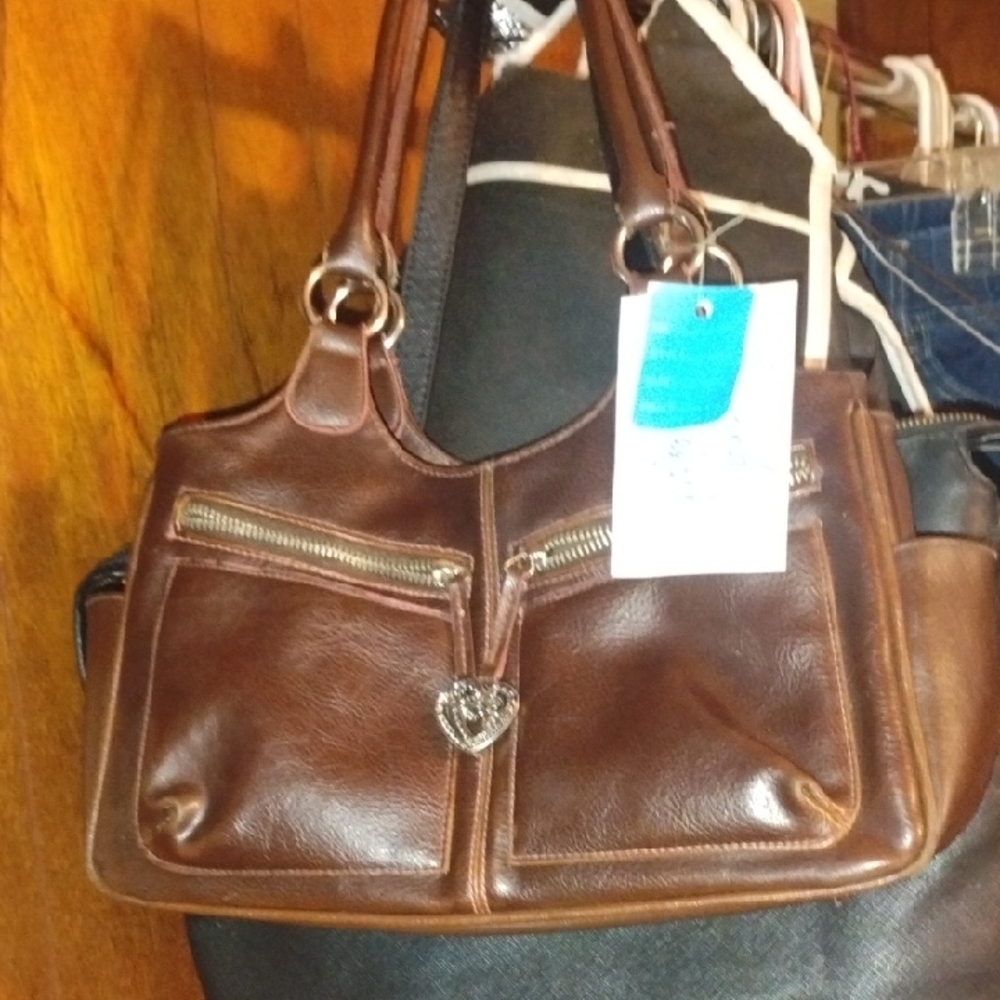 Elegant Brown Leather Handbag